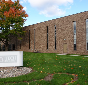 photo of La Porte satellite location