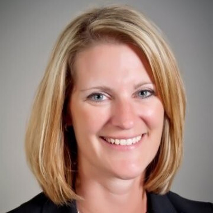 photo of Stephanie Amos