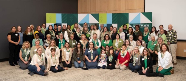 circle-of-ivy-awards-7-500-to-support-laptop-scholarships-at-ivy-tech