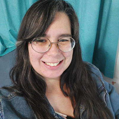 photo of Lesley DeVoss | Director of Marketing