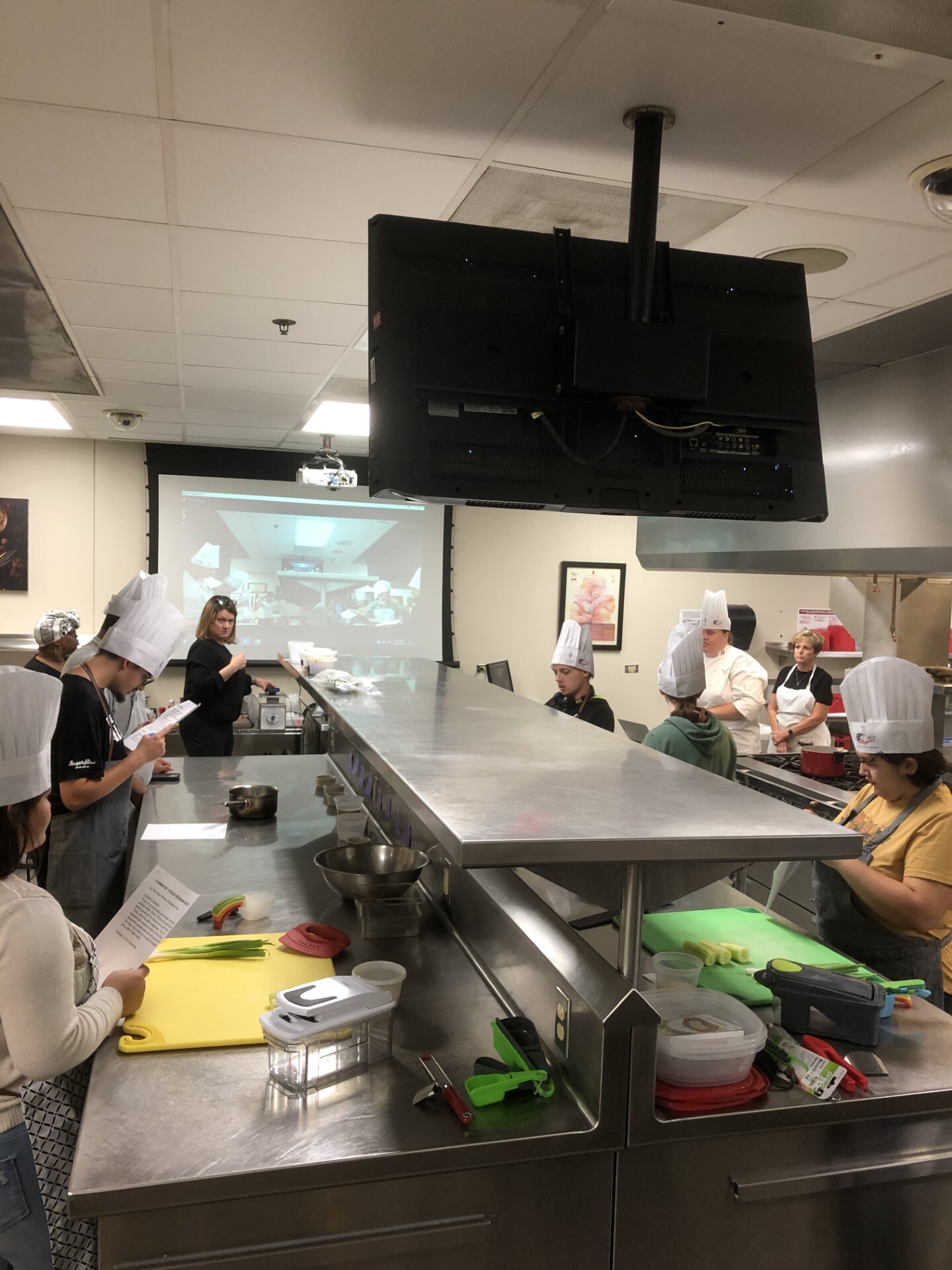 MasterChef winner Christine Ha teaches virtual cooking class for