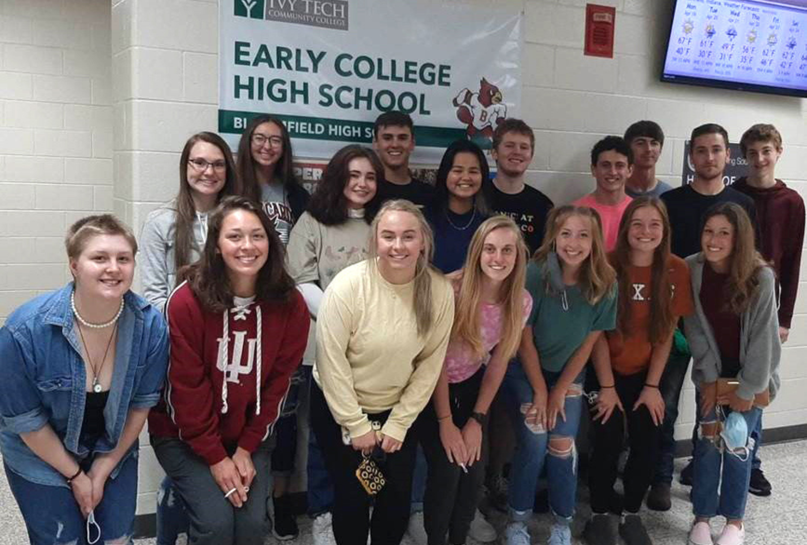 Bloomfield H.S. graduates earned Ivy Tech credentials, head to college and  careers - Ivy Tech Community College