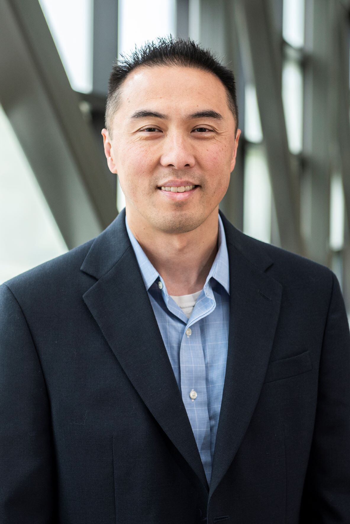 photo of Chris Huang 